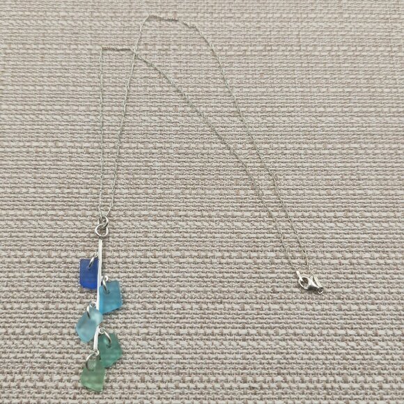 Jewelry - 18 Inch Sterling Silver Colorful Sea Glass Pendant Necklace A6406